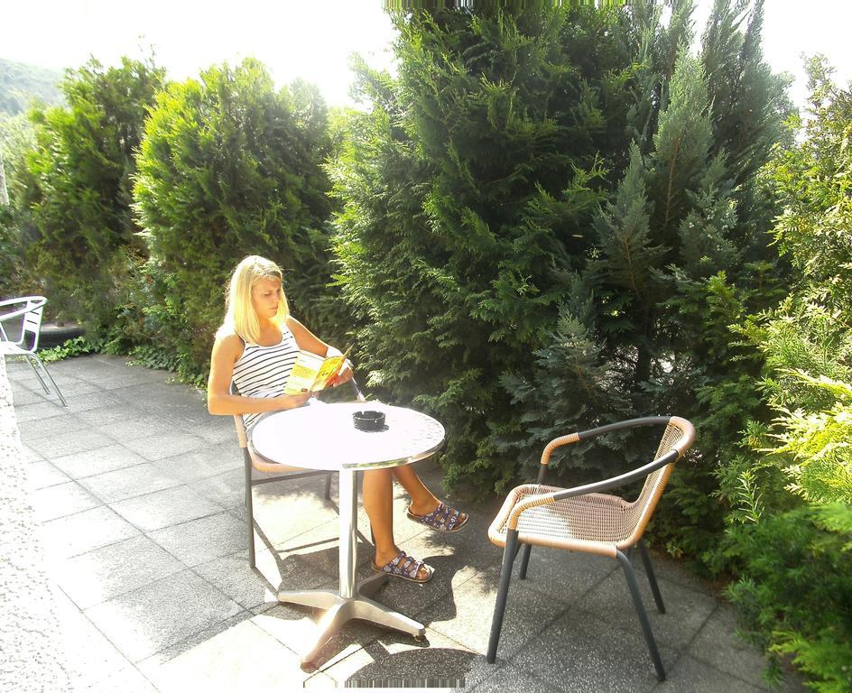 Pension Fitnessoase Eußenheim Екстериор снимка